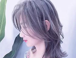 学盘发化妆有前途吗？毕业就业前景呢？